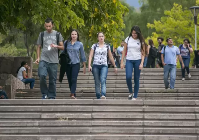 La UNCuyo quiere saber: censo revelador para conocer a sus estudiantes
