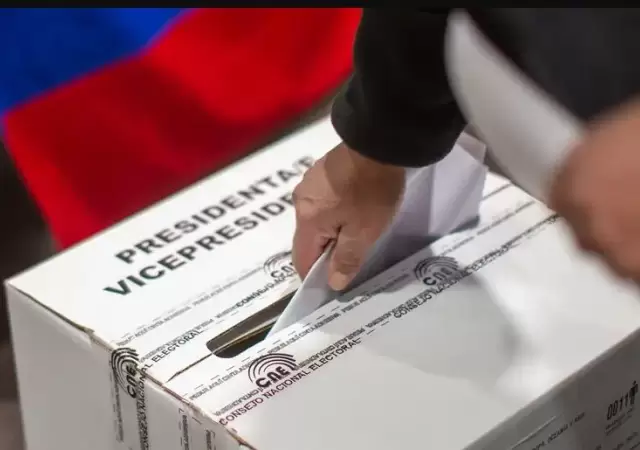 Una misi�n del organismo continental pone pa�os fr�os a las sospechas de alteraci�n de votos.