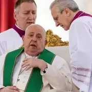 El Papa envi� un mensaje de salutaci�n a sus fieles desde el hospital