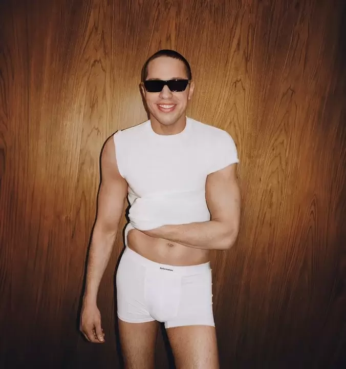 Pete Davidson sorprendi�