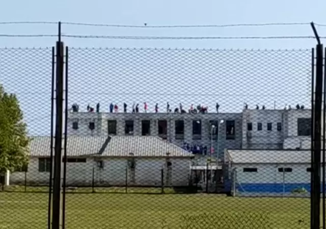 El penal ubicado en Melchor Romero, escenario del hecho que ahora investiga la Justicia platense. (Foto: web)