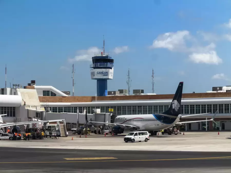 "Nosotros fuimos de vacaciones a M�xico. Salimos de C�rdoba, luego C�rdoba - Lima, Lima - Canc�n con la empresa LATAM" (Francisco)
