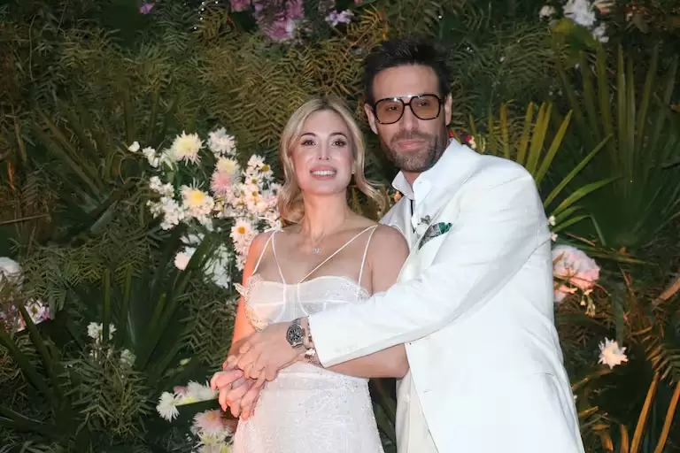 Jesica Cirio se cas� con El�as Piccirillo en el Palacio Duhau.