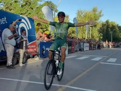 Leo Cobarrubia se impuso en la tercera etapa