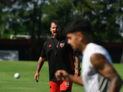 Cristian Fabbiani debuta como DT de Newell's