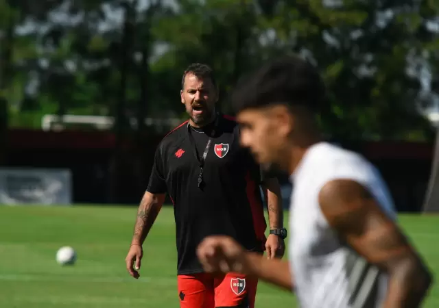 Cristian Fabbiani debuta como DT de Newell's