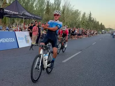 El arribo de Tom�s Moyano