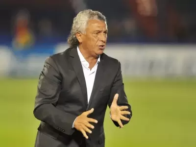 Pipo hizo de las suyas y calent� la previa.