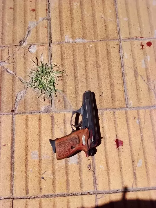 El arma que portaba el delincuente.