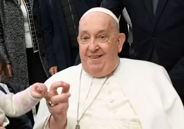 El Papa Francisco est� internado en el hospital romano desde el 14 de febrero.