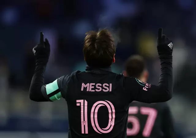 Lionel Messi le dio el triunfo al Inter Miami
