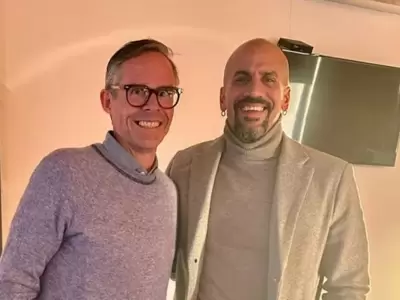 Foster Gillet junto a Sebasti�n Ver�n