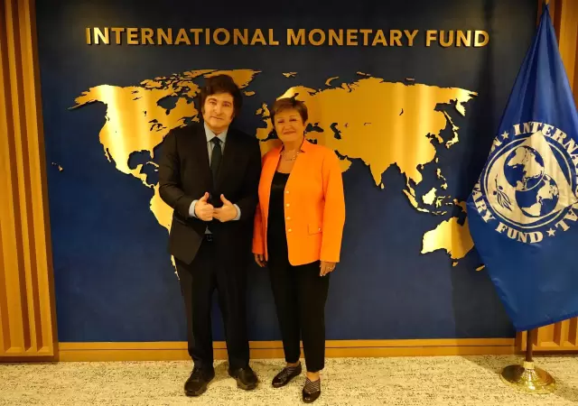Javier Milei en una reuni�n con la titular del FMI, Kristalina Georgieva. (Foto: Presidencia de la Naci�n)