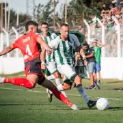 Deportivo Maipú sufrió su primera derrota y perdió la punta de la Primera Nacional