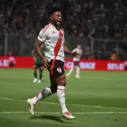 River consigui� su primer triunfo fuera de casa y se acerca a la cima