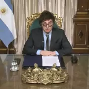 El gobierno advierte posible monopolio del Grupo Clar�n ante la compra de Telef�nica