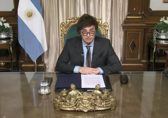El gobierno quiere libre competencia de mercado/
