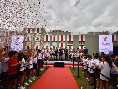 La inauguraci�n del ciclo lectivo en la escuela River