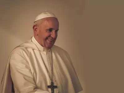 El Papa lleva doce d�as internado por una neumon�a bilateral.