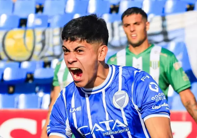 Mateo Mendoza, pieza clave de la defensa del Tomba.