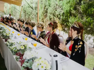 El objetivo es reunir a todos aquellos que integran la actividad pol�tica, econ�mica, social y cultural del mundo y del espect�culo.