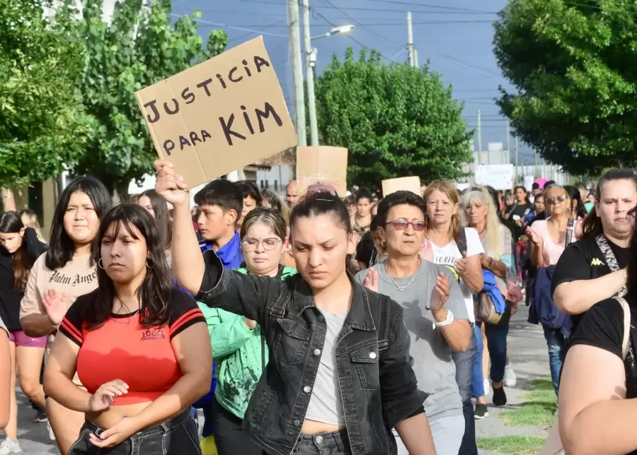 Marcha pidiendo Justicia por Kim G�mez