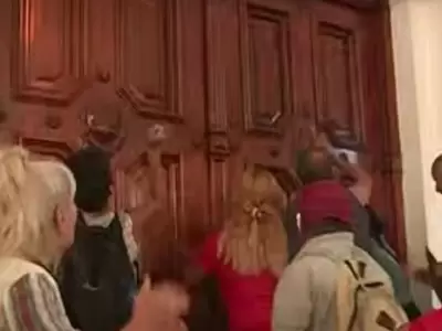 Pueblada en La Plata