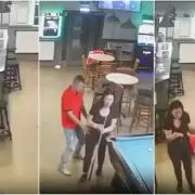 El video de la tremenda trompada que le dio un hombre a otro por tocar a su novia