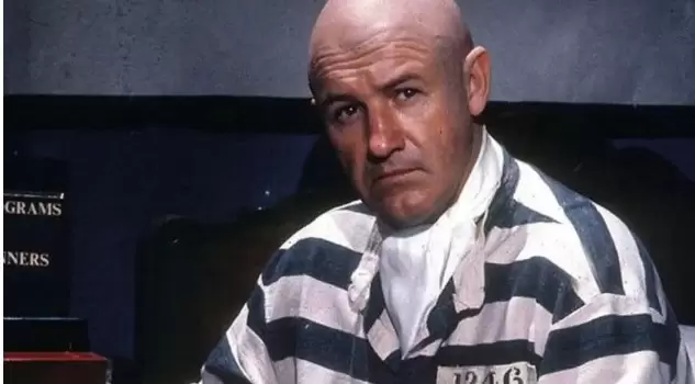 Gene Hackman como Lex Luthor.