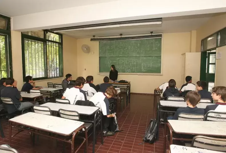 "Hay un proyecto desde la Dirección de Acompañamiento en la que habrá un área específica de convivencia, tal como lo tiene la Nación" (C. Gannam)