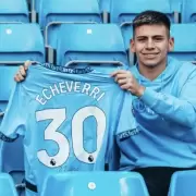 El "Diablito" Echeverri fue presentado oficialmente en el Manchester City