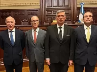 Garc�a Mansilla se incoropor� a la Corte