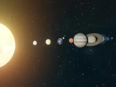 En fila aparente frente al sol