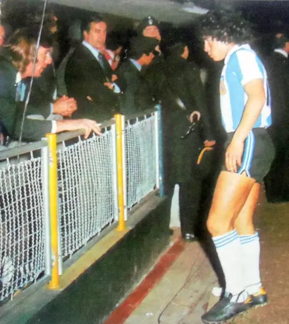 Las �ltimas instrucciones del Flaco Menotti al Diego