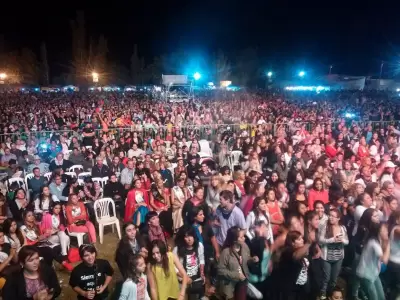 El festival del Cosechador concita la atenci�n de gran cantidad de p�blico.