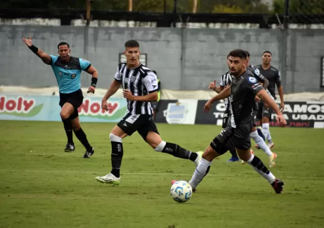 Gimnasia y Esgrima empat� con Estudiantes de Buenos Aires/ Gentileza: Prensa Gimnasia y Esgrima
