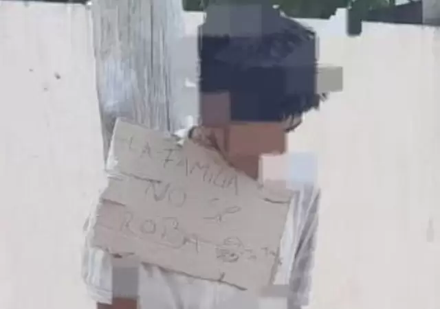Ladr�n fue atado a un poste.