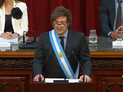 Anuncios y advertencias    /