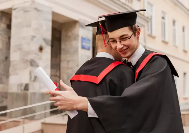 Graduarse en Ingenier�a, en todas sus ramas, asegura el futuro/