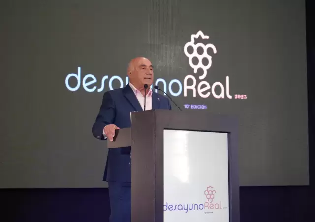 Emilio Magnaghi, Presidente de La Cooperativa, Empresa Elctrica de Godoy Cruz.