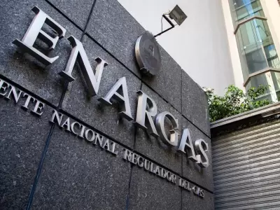 La planta de de gas qued� inundada./