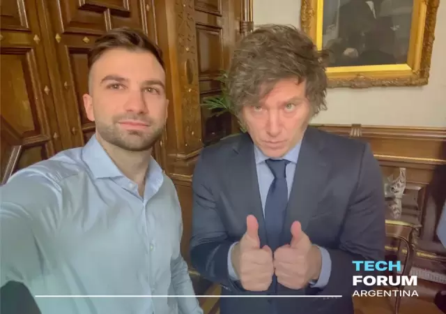 Mauricio Novelli y Javier Milei en la Casa Rosada.
