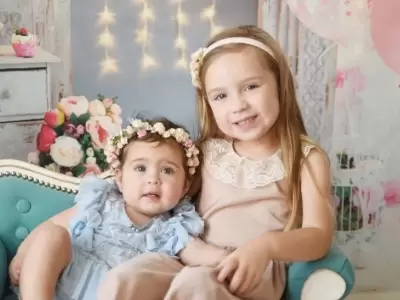 Delfina Hecker de 1 a�o y a Pilar Hecker de 5/