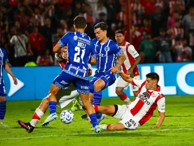 Godoy Cruz empat� ante Instituto.