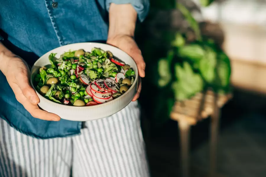 Frutas, pan, cereales. Pero principalmente, verduras. He ah� el secreto de la Dieta Mediterr�nea.