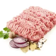 Alternativa econ�mica: crece el consumo de la carne picada de pollo