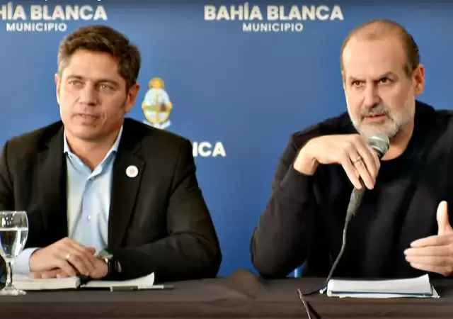 Kicillof con el intendente Susbielles