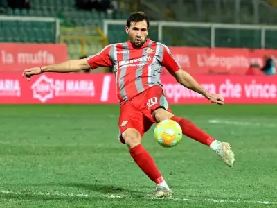 Franco V�zquez suspendido por 10 fechas
