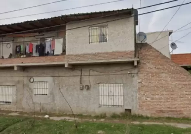 En esta vivienda del conurbano bonaerense ocurri� el tr�gico hecho.