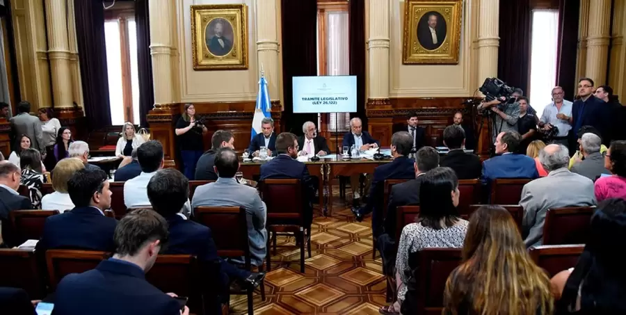 Comisi�n Bicameral